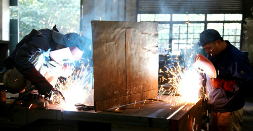 公司多項措施確保高溫季節(jié)安全高效生產(chǎn)