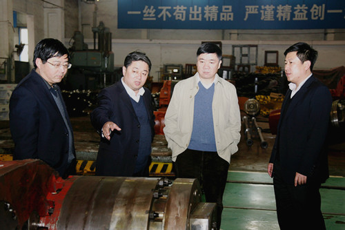 中煤集團(tuán)祁和剛總工程師到西安煤機考察指導(dǎo)工作