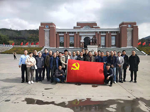 機(jī)加二分公司赴革命圣地開(kāi)展紅色教育